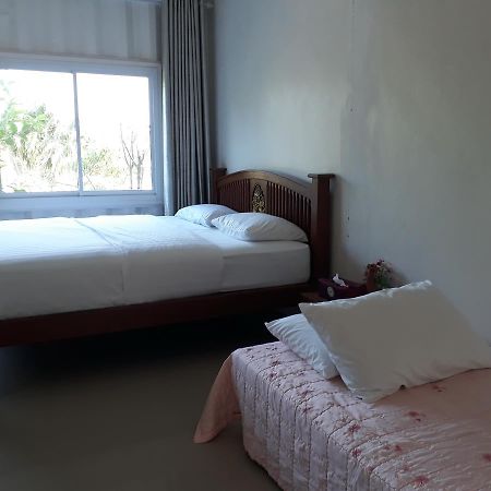 Farsai Homestay Lopburi Exterior photo
