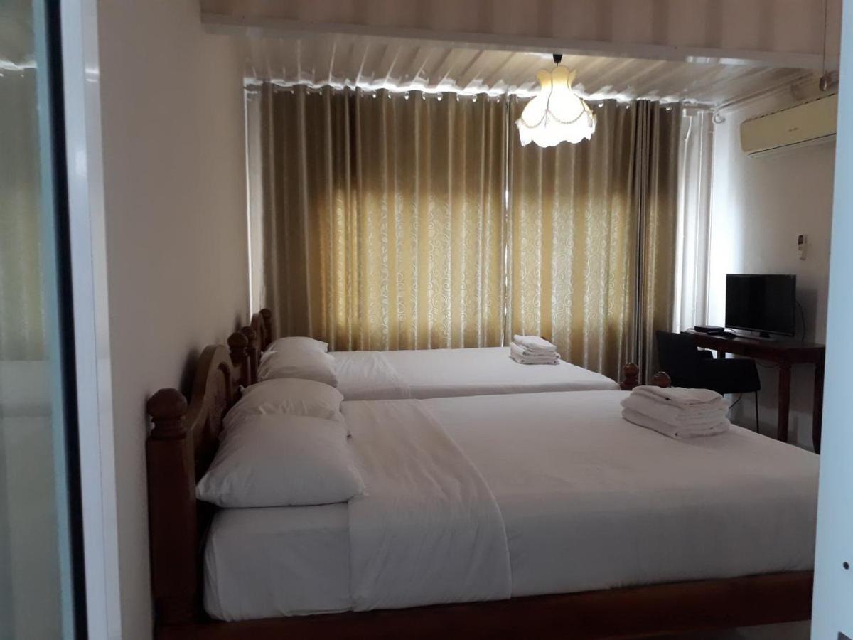 Farsai Homestay Lopburi Exterior photo